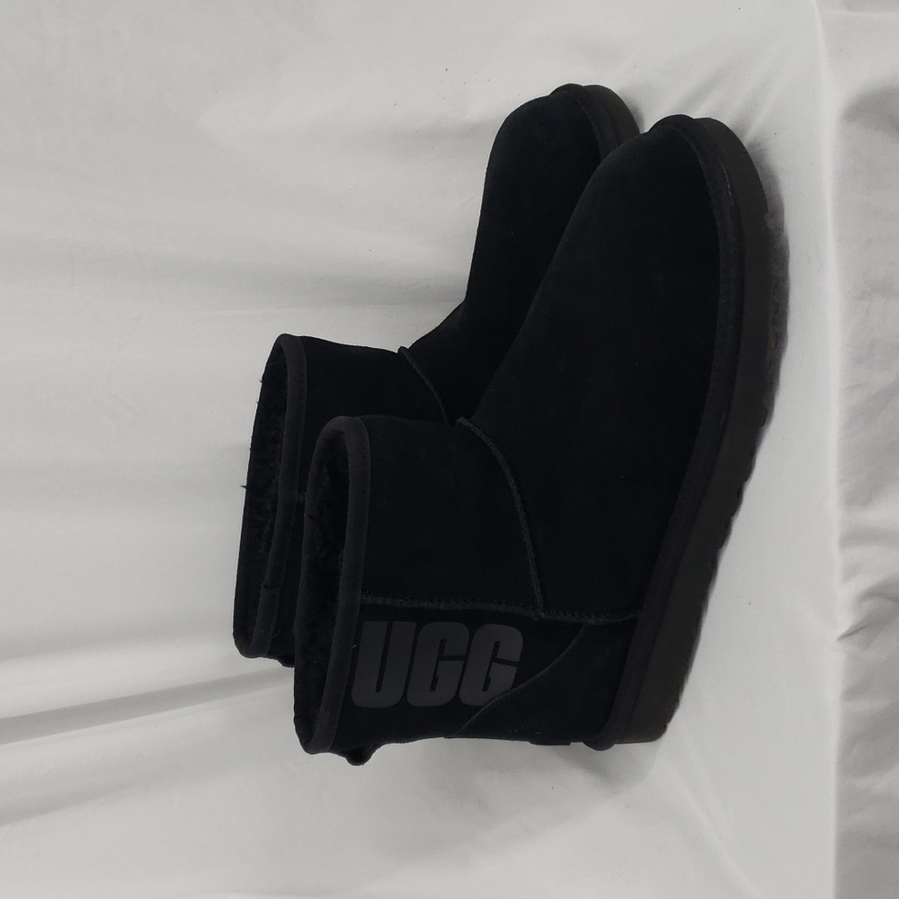 UGG Classic Mini UGG Rubber Logo 'Black' 1108231-BLK Women's Shoe Size 12